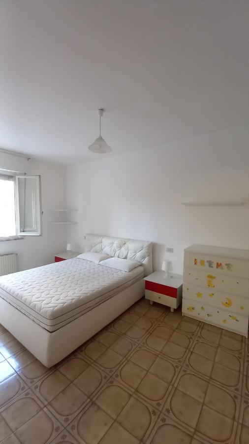 Apartament Casa Irene Luni Zewnętrze zdjęcie